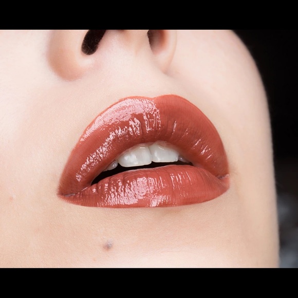 Moira Gloss Affair “Cupid” - Picture 2 of 9